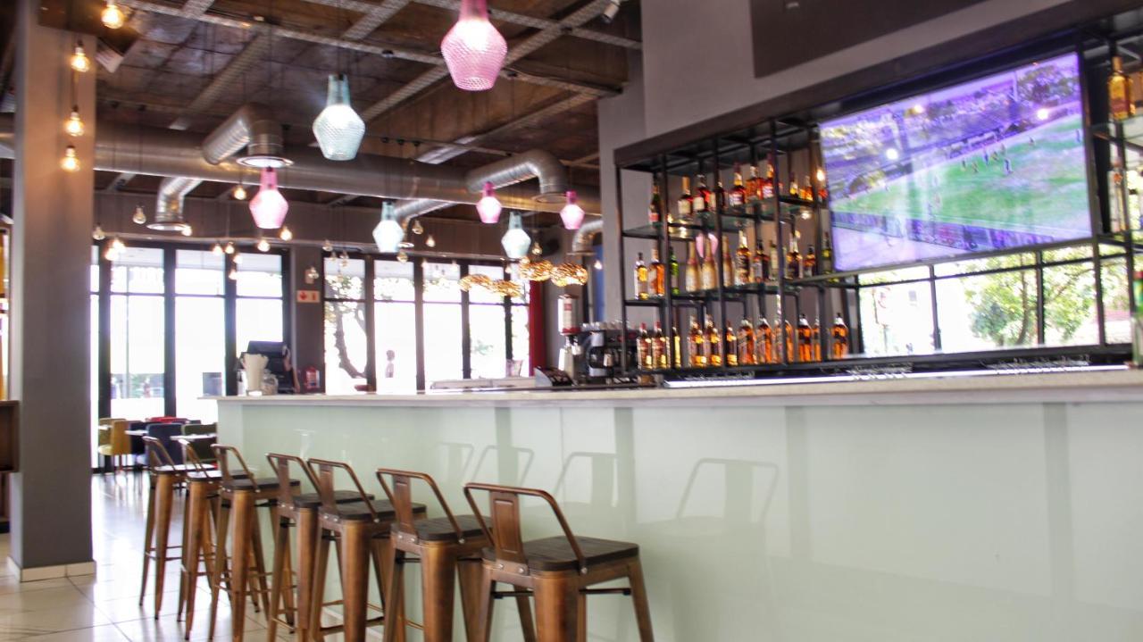 Reef Hotel Johannesburg Ngoại thất bức ảnh